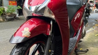 Xe SH150cc  ABS nguyên zin, còn đẹp hơn 15 ngàn km 2017, giá 67tr