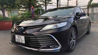 Cần bán Toyota Camry 2.5 HV Hybrid 2022