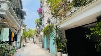 Bán nhà 97M2 phố Lạc Trung- Minh Khai, Hai Bà Trưng- ô tô- times city.