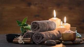 Đức Tuấn 26 tuổi KTV spa chuyên massage body & foot