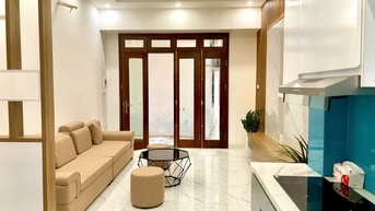 NHÀ ĐẸP TRUNG TÂM XUÂN ĐỈNH - DIỆN TÍCH 40M2 -CÓ GARA OTO-NHÀ MỚI XÂY