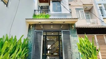 Nhà cho thuê 12tr/tháng. 70m2. Bán 2tỷ350. Lê Quang Định, P1, Gò Vấp. 