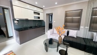 Bán nhà tập thể tầng 2 phố Khâm Thiên, 60m2, 2 phòng ngủ, nhà cực đẹp 