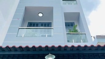 Bán gấp nhà 3tỷ150 Nguyễn Xí P26 Q. Bình Thạnh DT 59.7m2 sổ hồng riêng