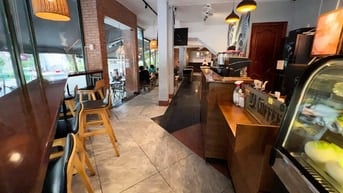 Cần gấp vài bạn phụ bán cafe-Tiền Liền 