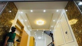 Bán nhà phố Khâm Thiên 42m2, 5 tầng, 6 ngủ, ngõ rộng gần mặt phố, 6 tỷ