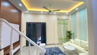  Gấp bán nhà phố Trương Định, 32m2, 6 tầng, 4 ngủ, cách ô tô tránh 10m