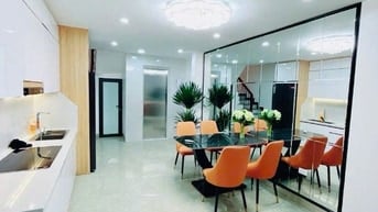 Bán nhà phố Xã Đàn, 40m2, 7 tầng, thang máy, 4 phòng ngủ, ngõ ô tô, KD