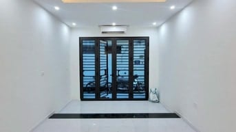 Sở hữu ngay nhà ngõ Vạn Ứng, giá 11.8 tỷ, 48m2x6T, thang máy 