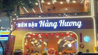 Chính chủ Bán nhà mặt tiền Vườn Lài,Q. Tân Phú- - Diện tích: 8m x 18m 