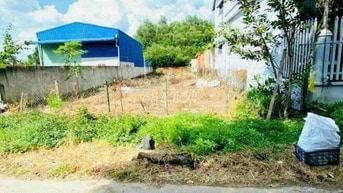 KẸT TIỀN BÁN LÔ ĐẤT THỔ CƯ 192M2 HỒ VĂN TẮNG-TÂN PHÚ TRUNG-GIÁ 570 TR