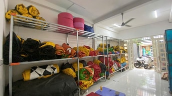 Cho thuê nhà hẻm 8m Cộng Hòa P.13 Quận Tân Bình giá 15 triệu – 63m2
