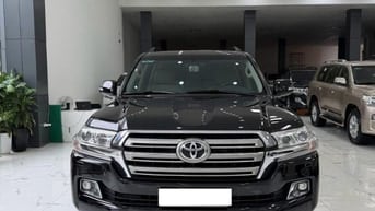 Bán Toyota Land Cruiser 4.6 V8, Model 2016.