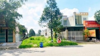 251M ² MT ĐƯỜNG NHỰA LỚN – GẦN BV HẠNH PHÚC- SÁT QL13 -GIÁ 3,5 TỶ(TL).