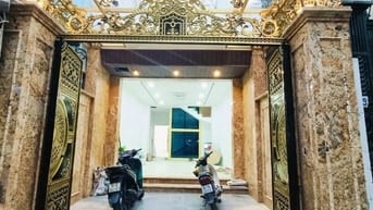 Bán nhà mặt phố Nguyễn Khuyến Hà Đông, kinh doanh vô địch, 110m2, mt 5