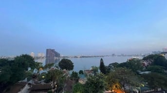 Mặt Phố view Hồ Tây vỉa hè rộng kinh doanh đỉnh cao, 50m ra mặt Hồ Tây