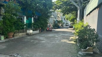 Bán đất hẻm ô tô 933/ Tỉnh Lộ 10, DT 4.5 x 18m, 5.5 tỷ (Tín Hưng).