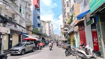 Bán Nhà Đường 3/2 Quận 10, Xe hơi đỗ cửa, 50m, Sổ đẹp, 9 Tỷ.