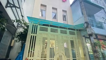 Bán nhà hẻm xe hơi, Nguyễn Đình Chiểu, Quận 3, 36m2,5 tầng, 5 PN.