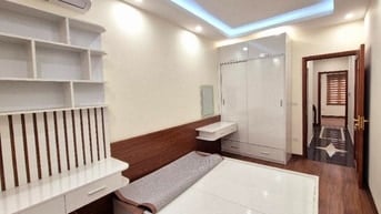 BÁN NHÀ YÊN HÒA - CẦU GIẤY - 55M2 - 5 TẦNG - GIÁ NHỈNH HƠN 8 TỶ - LH:0