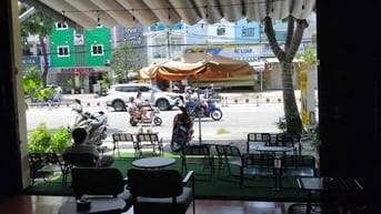 Sang nhượng quán cafe - trà sữa sang trọng gần Aeon Mall BÌNH TÂN