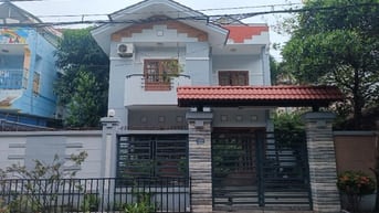 BÁN BIỆT THỰ SÂN VƯỜN QUẬN BÌNH TÂN