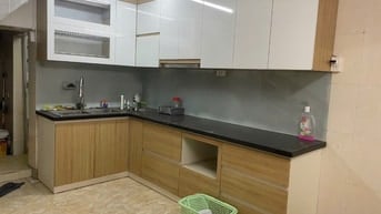 Cho thuê nhà nguyên căn phố THÁI THỊNH, 2 Tầng, 5 phòng, TDT 90m2