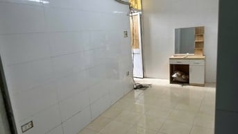 Cho thuê nhà ngõ 463 Hồng Hà, Phúc Tân, 20m2x 5 tầng