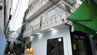 BÁN NHÀ BẾN MỄ CỐC 5,4 TỶ CĂN GÓC 2MT NHÀ MỚI XÂY, SẴN SỔ 