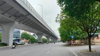 Mp Trường Chinh, kinh doanh, Vỉa hè rộng, thang máy, 191m x8 tầng thôn