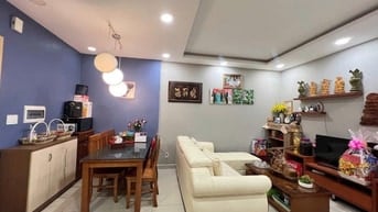 Chung cư Oriental Plaza, Âu Cơ, Tân Phú: 13tr/th, 91m2, 2pn 2wc có nội