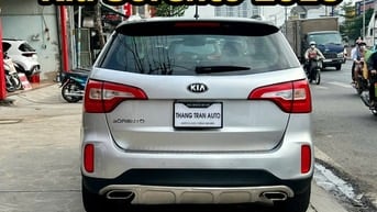 Cần bán Kia Sorento đời 2018 một chủ mua mới từ đầu. Odo 43.000km