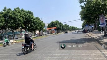 Bán nhà MT Vành Đai Trong, 10 x 25m, cấp 4, giá 40.5 tỷ (Tín Hưng)