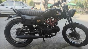 Ra đi win tracker cafe racer có ship giao lưu ạ