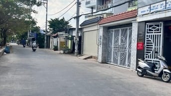 Đất Thạnh Xuân 33. DT: 5 x 19m2