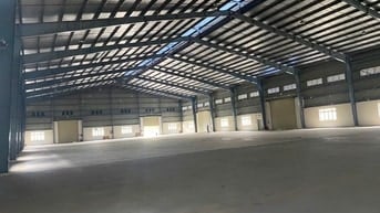 Cho thuê 2 kho xưởng KCN Long An, đất: 10.000m2,X1: 3.350m2,X2:3.350m2