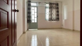 Chính chủ cho thuê nhà nguyên căn đường Lạc Long Quân, P.10, Tân Bình