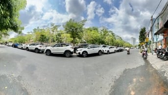 Cho Thuê Xe Tự Lái Giá Rẻ Tại HCM, Giao Xe Tận Nơi Miễn Phí