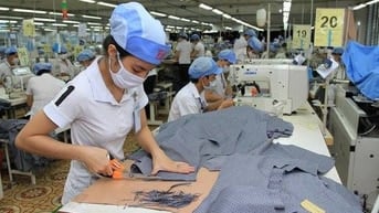 TUYỂN 10 NV SX ĐỒ BỌC DA XE Ô TÔ - 11TR/THÁNG - NHIỀU ĐÃI NGỘ
