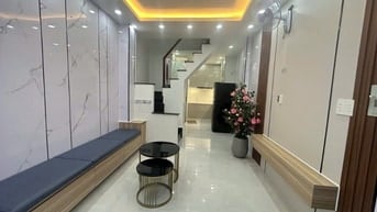 NHÀ ĐẸP NHỎ XINH ( ~30m2) - NGUYỄN OANH - sát HXH -3.XTy - 