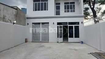 Cho thuê nhà nguyên căn 35 Lê Thị Kim, Xuân Thới Sơn, XD 300m2