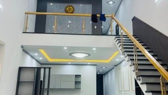 Tỉnh Lộ 10, Hẻm xe hơi, 40m2 thổ cư, Sổ hồng, 2 tỷ 200 còn bớt !!!