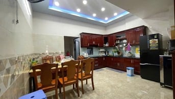 Bán nhà 2 tầng Vĩnh Hải, Nha Trang đường ô tô gồm 3PN, 3WC giá chỉ 4.8