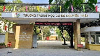 Bán nhà mặt phố Khương Trung, hai mặt tiền và tiện kinh doanh