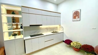 BÁN NHÀ  4T CẦU GIẤY  CỰC HIẾM, ĐẸP MỚI 40M2 GIÁ CHỈ 7.5 TỶ.  