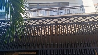 BÁN GẤP NHÀ PHỐ 3TẦNG, 4PN -HẺM THOÁNG, DỌN Ở NGAY -DƯƠNG QUẢNG HÀM GV