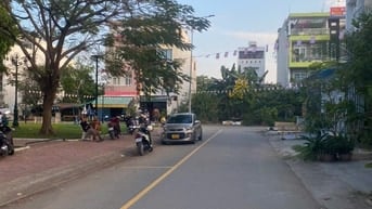 Đất góc 2mt 5m x 22m đường LÊ VĂN THỊNH vị trí đẹp, giá tốt 12,6 tỷ