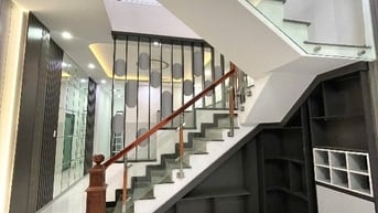 Nhà mặt tiền đường 7m, đường nhựa kinh doanh, sổ hồng riêng