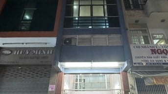 Cho thuê nhà nguyên căn tại mặt tiền Ngô Gia Tự, Phường 2, Quận 10