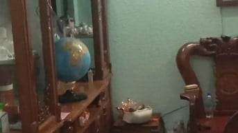Người Thân gửi bán - Nhà phố Khu Đông - Đông Đúc